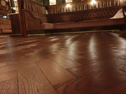 Parquet Floor Sanding & Staining in Italian Restaurant 2
