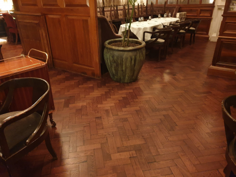 Parquet Floor Sanding & Staining in Italian Restaurant 4