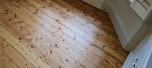 Floorboards - Sanding & Staining Victorian Pine 4